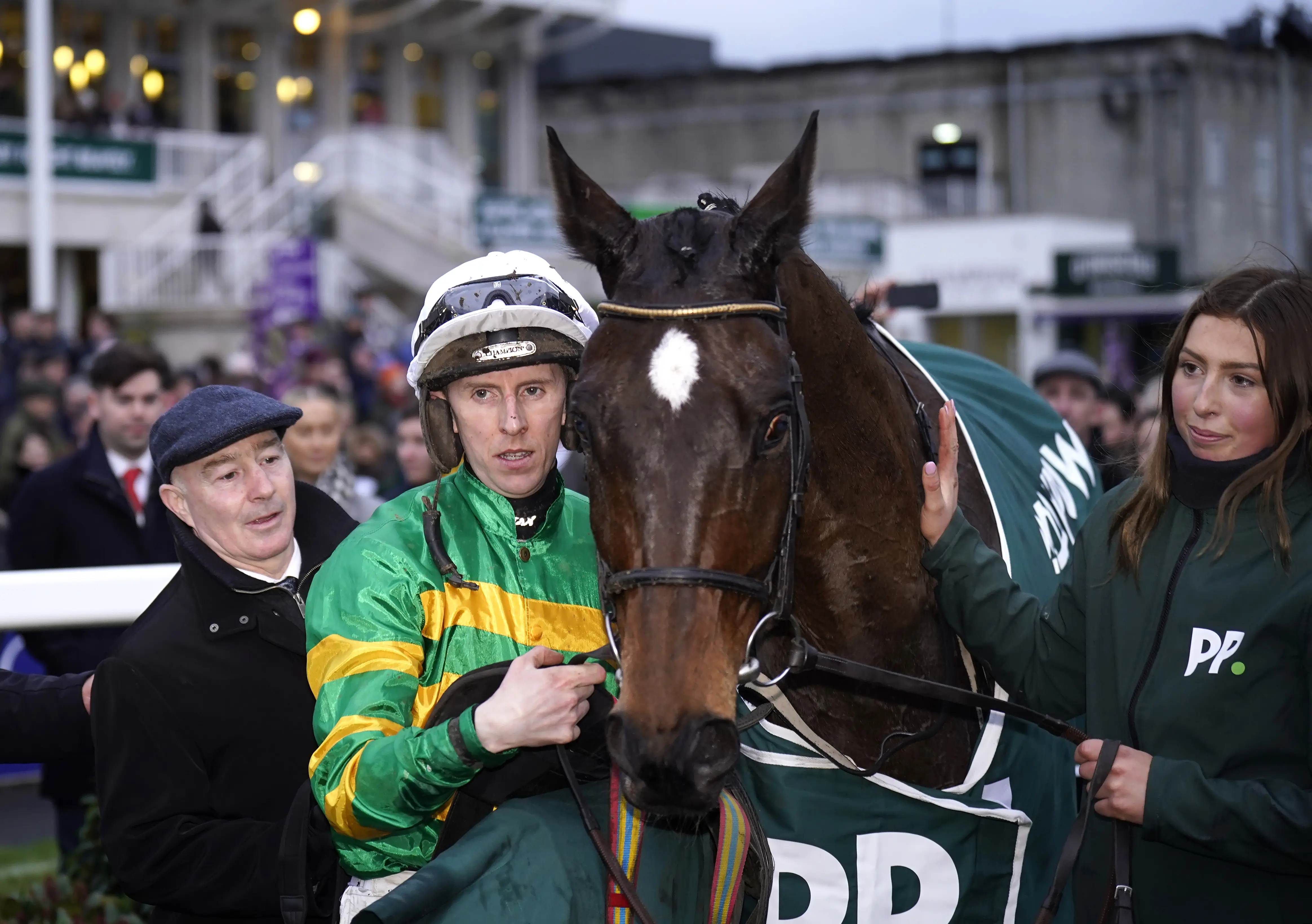 Mark Walsh shines with Dublin Racing Festival four-timer