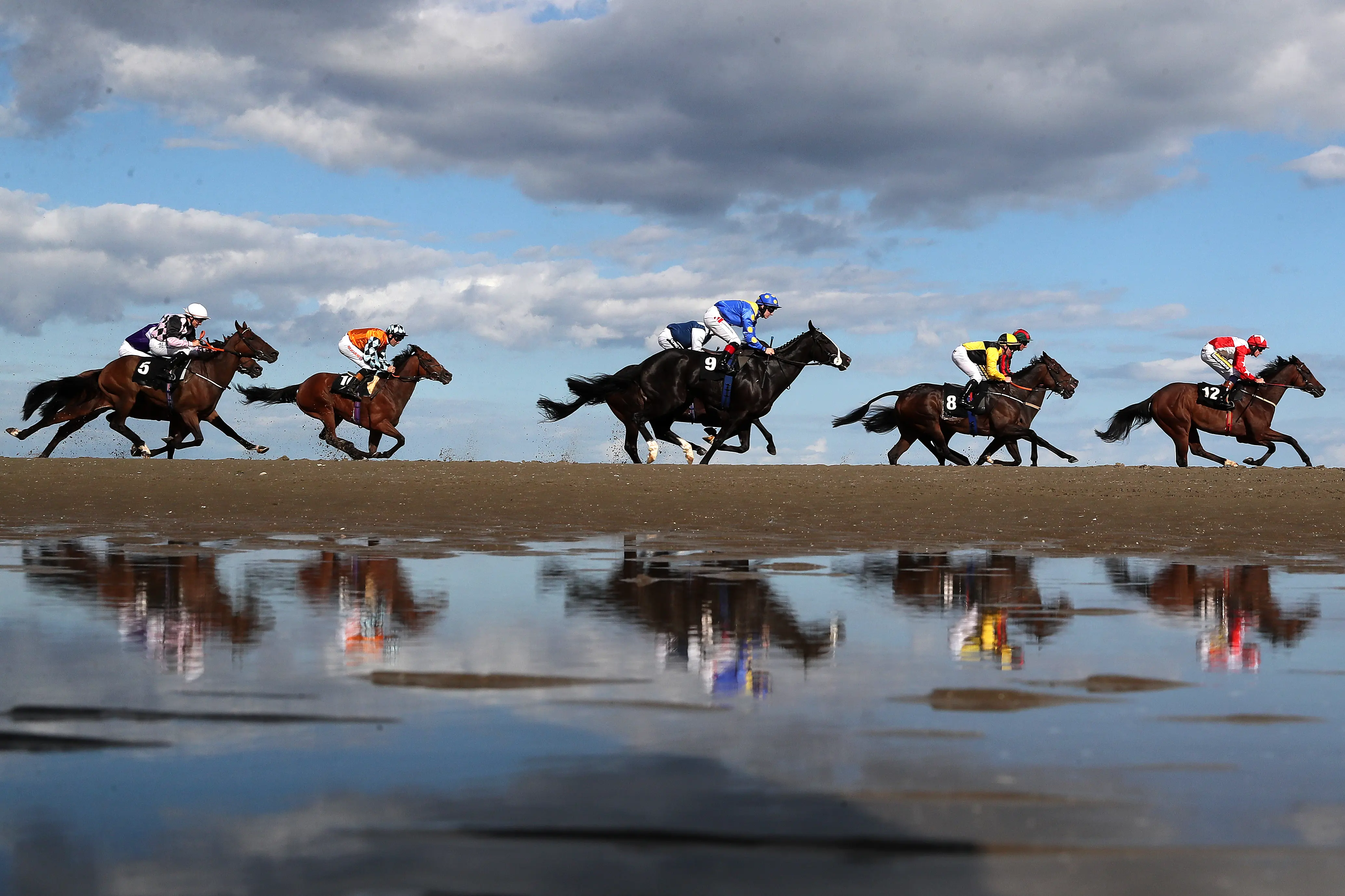Racing on the beach: All you need to know about Laytown