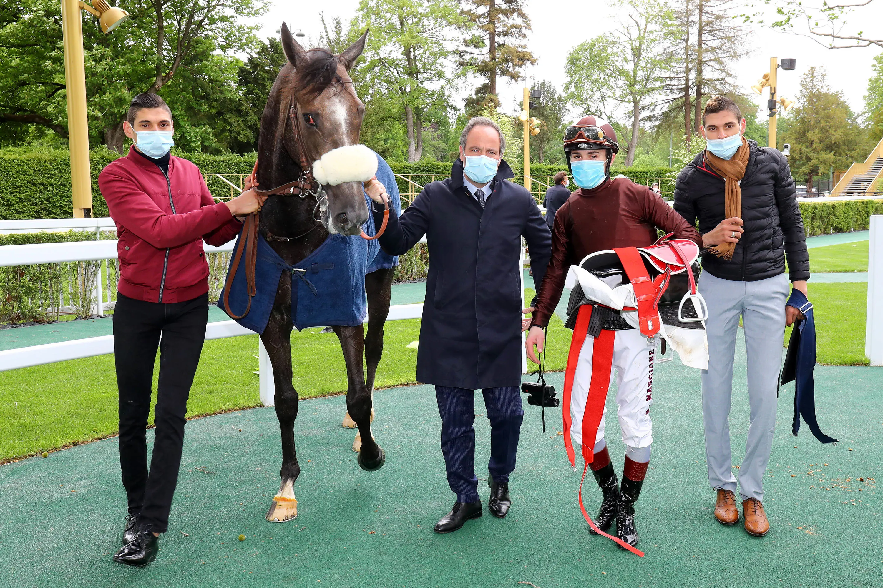 Skip French Racing French racing back behind closed doors and with ‘very different atmosphere’